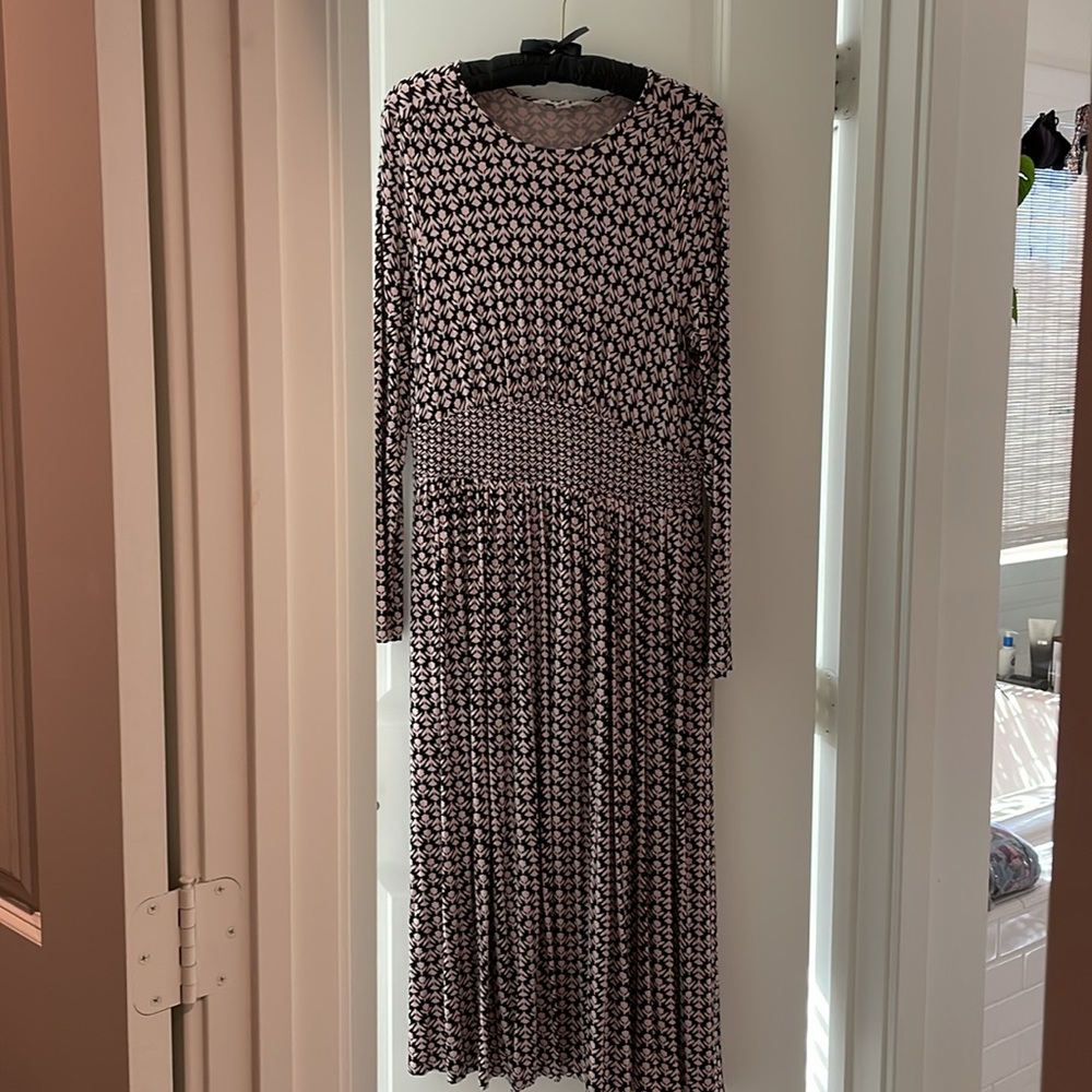 Boden Thea Long Sleeve Jersey Dress - Picture 4 of 4
